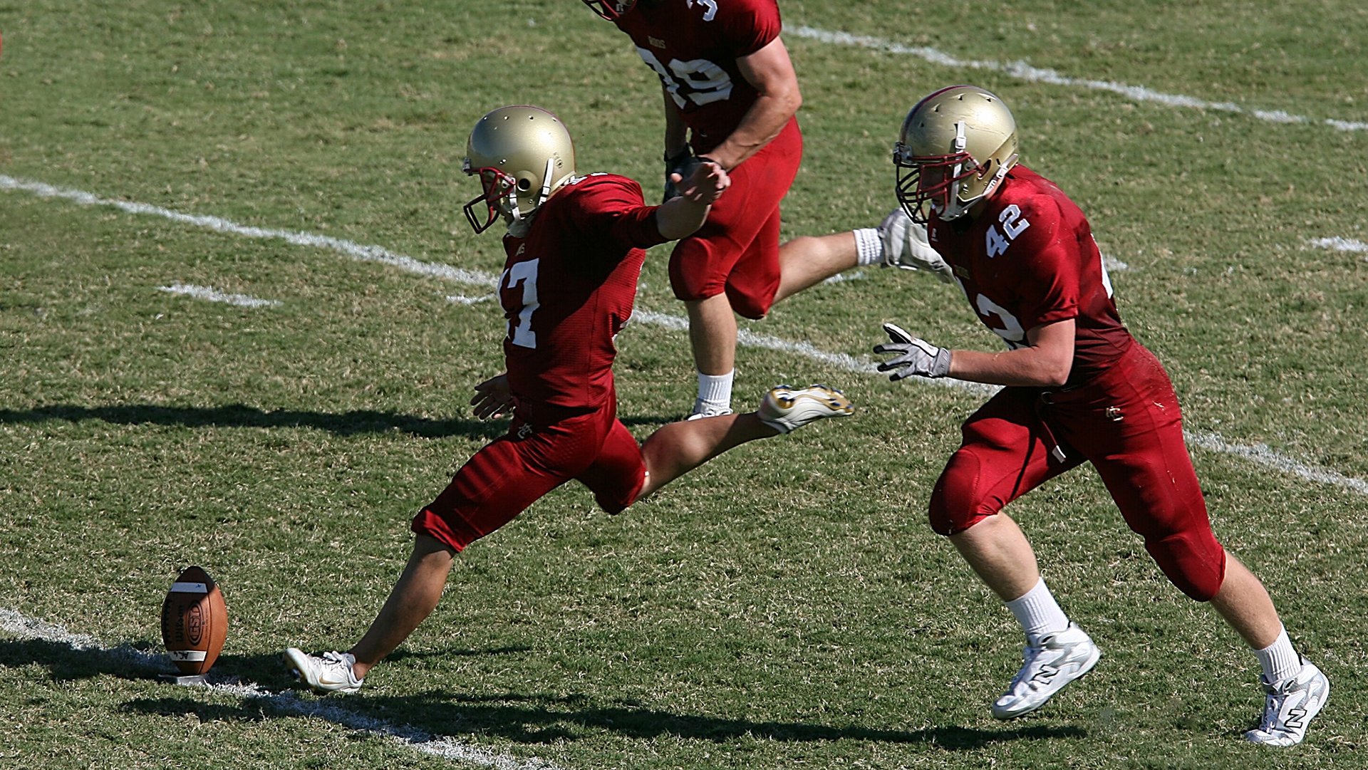 青少年足球培训引入虚拟教练，提升个性化指导能力，青少年足球培训app